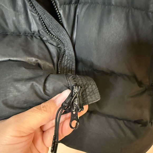 Nike Men's Black Puffer Jacket - Picture 7 of 13